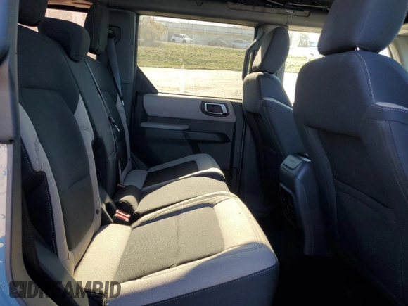 2022 Ford Bronco with VIN 1FMDE5DH5NLA97519, listed as a Copart auction lot 81093884 with 32,166 mi miles and Salvage Title. Bid and sale history available at DreamBid. Image 11.