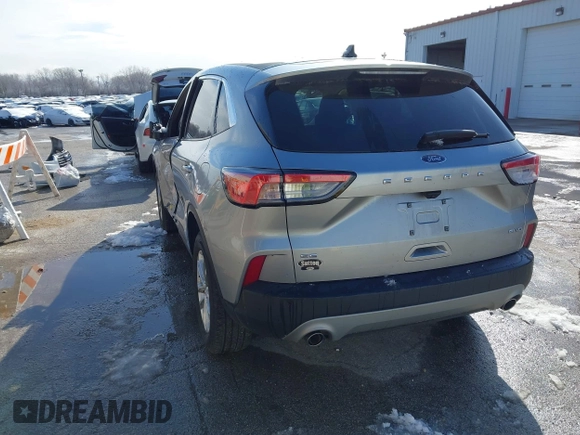 2021 Ford Escape SE с VIN 1FMCU9G61MUB20836, выставлен на аукционе IAAI как лот 41840447 с пробегом 42 158 миль миль и . История ставок и продаж доступна на DreamBid. Изображение 3.