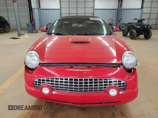 2003 Ford Thunderbird Deluxe z VIN 1FAHP60A13Y111694, wystawiony jako Copart lot #55953435 z przebiegiem 37 522 mil mil oraz Szkody całkowita. Historia ofert i sprzedaży dostępna na DreamBid. Obrazek 5.