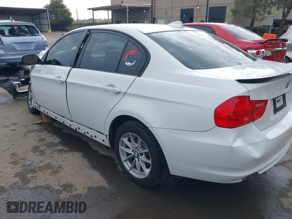 2010 BMW 3 Series 328i with VIN WBAPH5G5XANM36667, listed as a IAAI auction lot 41855724 with 90,565 mi miles and . Bid and sale history available at DreamBid. Image 3.