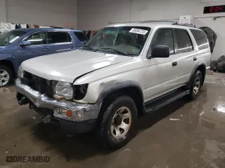 1997 Toyota 4Runner with VIN JT3GM84R1V0013930, listed as a Copart auction lot 88094155 with 359,343 mi miles and Salvage Title. Bid and sale history available at carsss.com. Image 1.