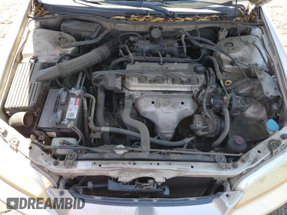 1999 Honda Accord LX z VIN JHMCG5549XC040487, wystawiony jako Copart lot #67415984 z przebiegiem 205 698 mil mil oraz Szkoda całkowita • Salvage title. Historia ofert i sprzedaży dostępna na DreamBid. Obrazek 11.