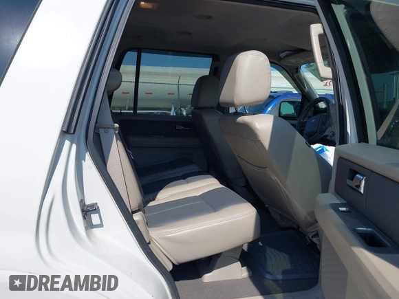 2008 Ford Expedition SSV with VIN 1FMFU16558LA50406, listed as a IAAI auction lot 42103006 with 106,242 mi miles and . Bid and sale history available at DreamBid. Image 8.