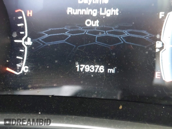 2018 Jeep Compass Latitude with VIN 3C4NJCBB8JT124640, listed as a IAAI auction lot 42182791 with 179,376 mi miles and . Bid and sale history available at DreamBid. Image 15.