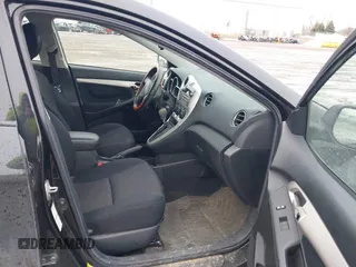 2009 Pontiac Vibe with VIN 5Y2SM67009Z476313, listed as a IAAI auction lot 41662520 with 89,130 mi miles. Bid and sale history available at carsss.com. Image 5.