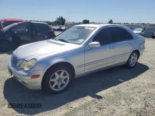 2002 Mercedes-Benz C 230/260/280/320 with VIN WDBRF64J72F265802, listed as a Copart auction lot 55890725 with Not Provided miles and Clean Title. Bid and sale history available at DreamBid. Image 1.
