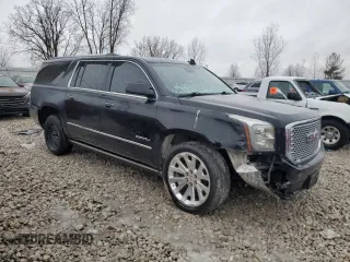 2017 GMC Yukon XL Denali with VIN 1GKS2HKJ7HR228712, listed as a Copart auction lot 46952025 with 197,162 mi miles and Clean Title. Bid and sale history available at carsss.com. Image 4.