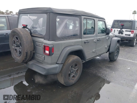 2022 Jeep Wrangler Unlimited High Tide with VIN 1C4HJXDG8NW126143, listed as a IAAI auction lot 41507703 with 44,472 mi miles and . Bid and sale history available at DreamBid. Image 4.