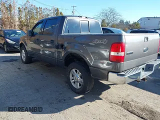 2004 Ford F-150 XLT with VIN 1FTRW14W84KC86653, listed as a IAAI auction lot 41376192 with 188,506 mi miles. Bid and sale history available at carsss.com. Image 3.