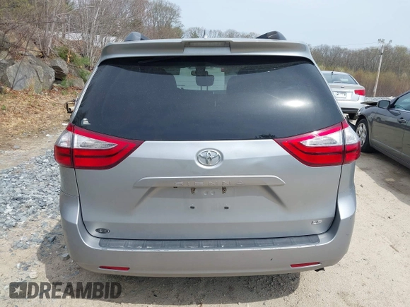 2018 Toyota Sienna LE Auto Access Seat with VIN 5TDKZ3DCXJS937540, listed as a IAAI auction lot 42126411 with 140,294 mi miles and . Bid and sale history available at DreamBid. Image 17.