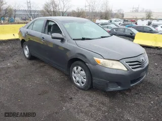 2010 Toyota Camry with VIN 4T1BF3EK0AU041026, listed as a IAAI auction lot 41938955 with 288,703 mi miles. Bid and sale history available at carsss.com. Image 1.