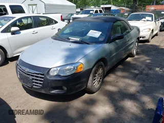 2005 Chrysler Sebring Touring z VIN 1C3EL55R85N706262, wystawiony jako IAAI lot #42254572 z przebiegiem 189 616 mil mil oraz . Historia ofert i sprzedaży dostępna na DreamBid. Obrazek 2.