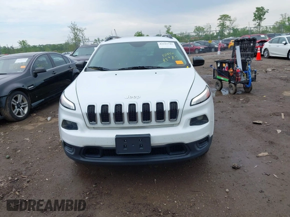 2016 Jeep Cherokee Sport z VIN 1C4PJMAS5GW268097, wystawiony jako IAAI lot #42211745 z przebiegiem 101 496 mil mil oraz . Historia ofert i sprzedaży dostępna na DreamBid. Obrazek 12.