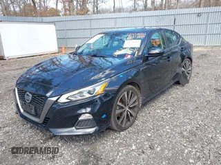 2021 Nissan Altima SR with VIN 1N4BL4CV6MN369815, listed as a IAAI auction lot 41878884 with 60,629 mi miles and . Bid and sale history available at carsss.com. Image 17.