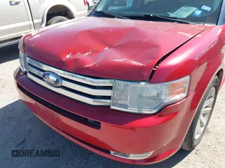 2009 Ford Flex SEL with VIN 2FMDK52C89BA77688, listed as a IAAI auction lot 41763979 with 196,989 mi miles. Bid and sale history available at carsss.com. Image 6.