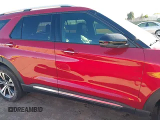 2020 Ford Explorer Platinum with VIN 1FM5K8HCXLGA82209, listed as a IAAI auction lot 41823764 with 52,016 mi miles. Bid and sale history available at carsss.com. Image 14.