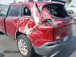 2016 Jeep Cherokee Limited z VIN 1C4PJMDS5GW226671, wystawiony jako IAAI lot #42249438 z przebiegiem 163 204 mil mil oraz . Historia ofert i sprzedaży dostępna na DreamBid. Obrazek 6.