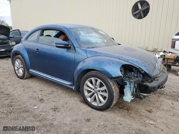 2017 Volkswagen Beetle 1.8T Fleet with VIN 3VWF17AT4HM619666, listed as a Copart auction lot 80062204 with 0 mi miles and Salvage Title. Bid and sale history available at carsss.com. Image 4.