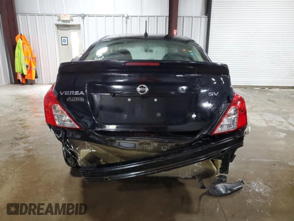 2019 Nissan Versa SV z VIN 3N1CN7APXKL829797, wystawiony jako Copart lot #59016235 z przebiegiem 90 811 mil mil oraz Szkoda całkowita • Salvage title. Historia ofert i sprzedaży dostępna na DreamBid. Obrazek 6.