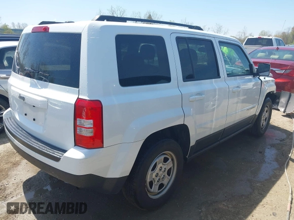 2016 Jeep Patriot Sport SE with VIN 1C4NJPBA2GD502240, listed as a IAAI auction lot 42093174 with 103,725 mi miles and . Bid and sale history available at carsss.com. Image 4.