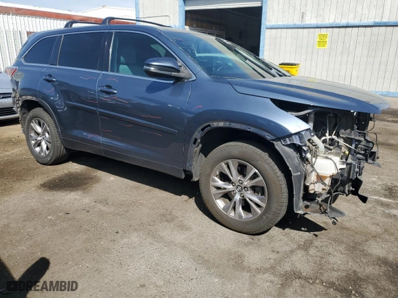 2016 Toyota Highlander LE Plus with VIN 5TDZKRFH8GS182363, listed as a Copart auction lot 52109215 with 115,726 mi miles and Salvage Title. Bid and sale history available at carsss.com. Image 4.