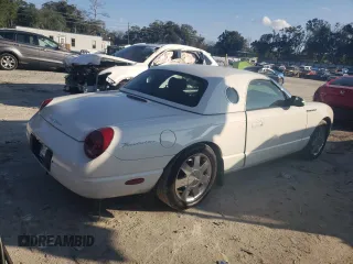 2003 Ford Thunderbird Deluxe with VIN 1FAHP60A73Y109559, listed as a Copart auction lot 85395034 with 121,755 mi miles and Clean Title. Bid and sale history available at DreamBid. Image 3.