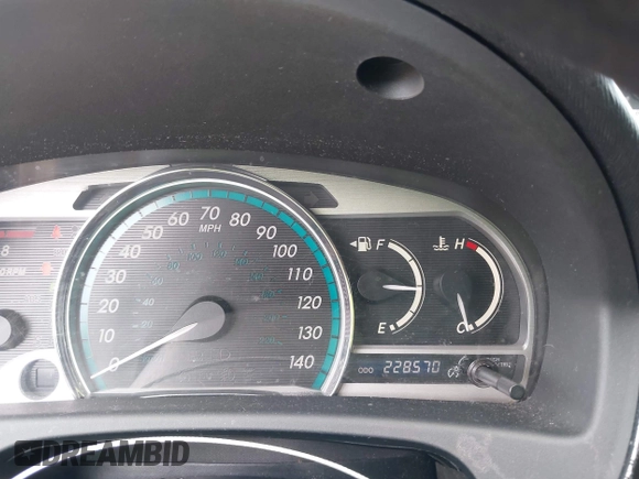 2009 Toyota Venza z VIN 4T3ZK11A69U011446, wystawiony jako IAAI lot #42004741 z przebiegiem 228 570 mil mil oraz . Historia ofert i sprzedaży dostępna na DreamBid. Obrazek 7.