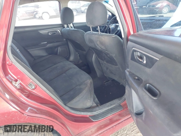 2015 Nissan Altima 2.5 S with VIN 1N4AL3APXFN371256, listed as a IAAI auction lot 41993912 with 184,754 mi miles. Bid and sale history available at carsss.com. Image 8.