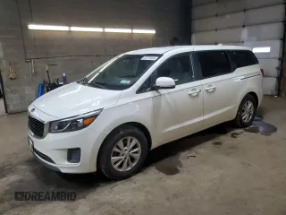 2015 Kia Sedona L with VIN KNDMA5C18F6039912, listed as a Copart auction lot 50732065 with 104,427 mi miles and Salvage Title. Bid and sale history available at carsss.com. Image 1.
