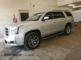 2015 GMC Yukon SLT z VIN 1GKS2BKC2FR668316, wystawiony jako Copart lot #59221095 z przebiegiem 143 125 mil mil oraz Czysty tytuł • Clean title. Historia ofert i sprzedaży dostępna na DreamBid. Obrazek 1.