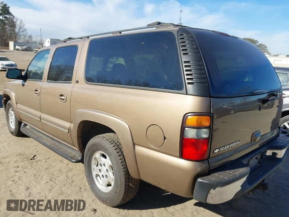 2004 Chevrolet Suburban LS with VIN 1GNEC16Z14J112645, listed as a IAAI auction lot 41699031 with 105,707 mi miles. Bid and sale history available at carsss.com. Image 3.