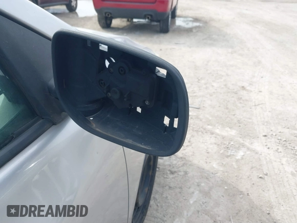 2010 Toyota Corolla z VIN 1NXBU4EEXAZ374601, wystawiony jako IAAI lot #41839300 z przebiegiem 194 254 mil mil oraz . Historia ofert i sprzedaży dostępna na DreamBid. Obrazek 12.