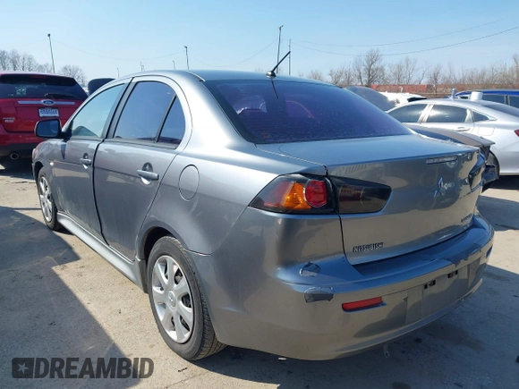 2014 Mitsubishi Lancer ES z VIN JA32U2FU5EU000609, wystawiony jako IAAI lot #41785055 z przebiegiem 140 496 mil mil oraz . Historia ofert i sprzedaży dostępna na DreamBid. Obrazek 3.