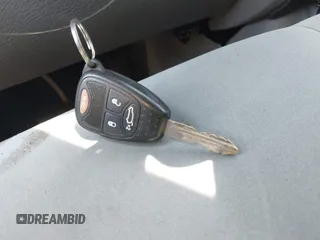 2006 Jeep Liberty Sport z VIN 1J4GL48K36W119096, wystawiony jako IAAI lot #42166779 z przebiegiem 185 355 mil mil oraz . Historia ofert i sprzedaży dostępna na DreamBid. Obrazek 11.