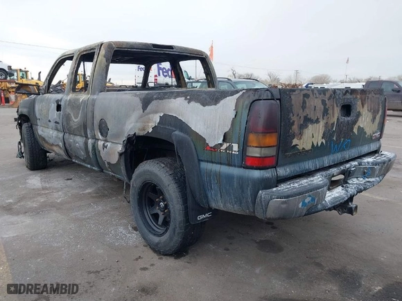 2007 GMC Sierra 1500 Classic SLE1 with VIN 1GTEK19B77Z118904, listed as a IAAI auction lot 41398782 with NaN miles. Bid and sale history available at carsss.com. Image 3.