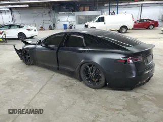 2022 Tesla Model S Plaid с VIN 5YJSA1E65NF487665, выставлен на аукционе Copart как лот 55261025 с пробегом Не указан миль и Списание • Salvage title. История ставок и продаж доступна на DreamBid. Изображение 2.