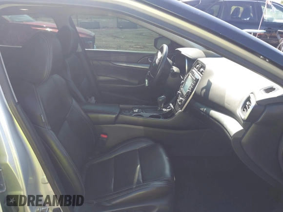 2018 Nissan Maxima SR with VIN 1N4AA6AP3JC374804, listed as a IAAI auction lot 42145406 with 136,757 mi miles. Bid and sale history available at carsss.com. Image 5.