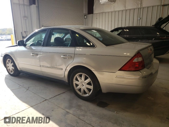 2005 Ford Five Hundred Limited with VIN 1FAHP25155G203465, listed as a Copart auction lot 71247814 with 157,242 mi miles and Non Repairable. Bid and sale history available at carsss.com. Image 2.