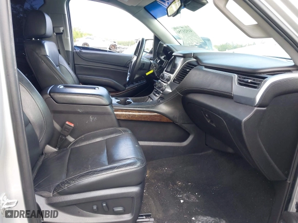 2018 Chevrolet Suburban LT with VIN 1GNSCHKC7JR162024, listed as a IAAI auction lot 41924750 with 112,640 mi miles. Bid and sale history available at carsss.com. Image 5.