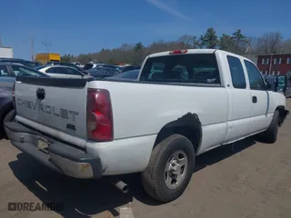 2003 Chevrolet Silverado 1500 Work Truck with VIN 1GCEC19X33Z360141, listed as a IAAI auction lot 42077431 with 180,000 mi miles. Bid and sale history available at carsss.com. Image 4.