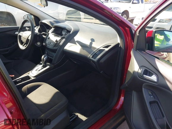 2017 Ford Focus SE с VIN 1FADP3F28HL222826, выставлен на аукционе IAAI как лот 42022400 с пробегом 44 731 миль миль и . История ставок и продаж доступна на DreamBid. Изображение 5.