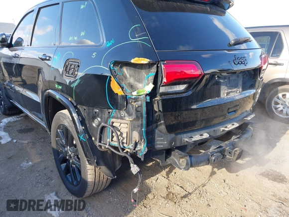 2017 Jeep Grand Cherokee Laredo with VIN 1C4RJEAG7HC953361, listed as a IAAI auction lot 41554390 with 98,099 mi miles and . Bid and sale history available at DreamBid. Image 6.