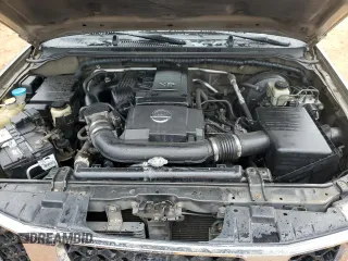 2006 Nissan Pathfinder SE z VIN 5N1AR18W46C638490, wystawiony jako Copart lot #49821735 z przebiegiem 233 063 mil mil oraz Szkoda całkowita • Salvage title. Historia ofert i sprzedaży dostępna na DreamBid. Obrazek 14.