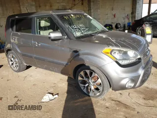 2013 Kia Soul ! with VIN KNDJT2A69D7558243, listed as a IAAI auction lot 41730873 with 192,503 mi miles. Bid and sale history available at carsss.com. Image 1.