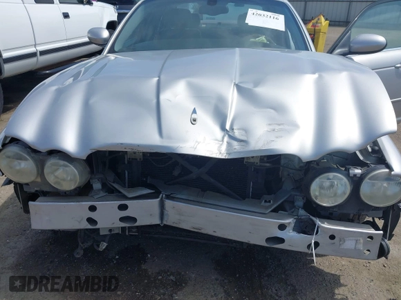 2004 Jaguar XJ 8 with VIN SAJEA71C74SG11470, listed as a IAAI auction lot 42032116 with 209,821 mi miles and . Bid and sale history available at DreamBid. Image 6.