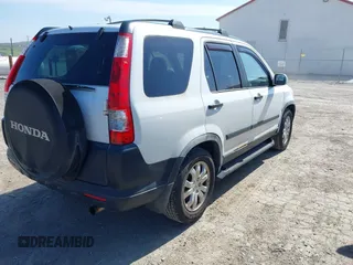 2005 Honda CR-V EX z VIN JHLRD78825C027532, wystawiony jako IAAI lot #41961443 z przebiegiem 231 220 mil mil oraz . Historia ofert i sprzedaży dostępna na DreamBid. Obrazek 4.
