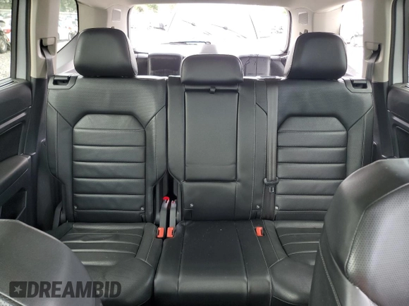 2018 Volkswagen Atlas SEL Premium with VIN 1V2NR2CAXJC589357, listed as a Copart auction lot 56536175 with 69,543 mi miles and Salvage title. Bid and sale history available at DreamBid. Image 10.