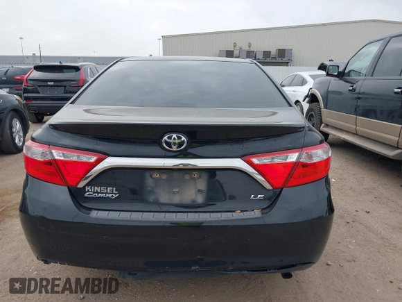 2017 Toyota Camry XLE with VIN 4T1BF1FK0HU344840, listed as a IAAI auction lot 41802154 with 132,807 mi miles. Bid and sale history available at carsss.com. Image 16.