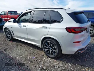 2023 BMW X5 xDrive45e with VIN 5UXTA6C06P9P51357, listed as a IAAI auction lot 41396257 with 43,878 mi miles. Bid and sale history available at carsss.com. Image 3.