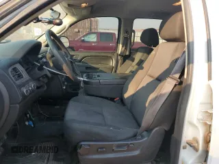 2014 Chevrolet Tahoe Commercial with VIN 1GNSK2E04ER173716, listed as a Copart auction lot 75062614 with 204,198 mi miles and Salvage title. Bid and sale history available at DreamBid. Image 7.